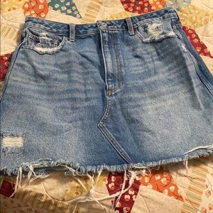 Abercrombie & Fitch denim skirt. NWOT. Size 12